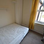 Rent 3 bedroom student apartment in Leicester