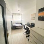 Rent 2 bedroom apartment of 45 m² in Chelles