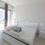 Rent 5 bedroom house of 185 m² in Fiumicino