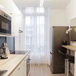 Rent 2 bedroom apartment of 66 m² in Bordeaux