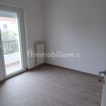 Rent 3 bedroom apartment of 65 m² in Settingiano