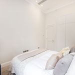 Rent 3 bedroom flat of 147 m² in London