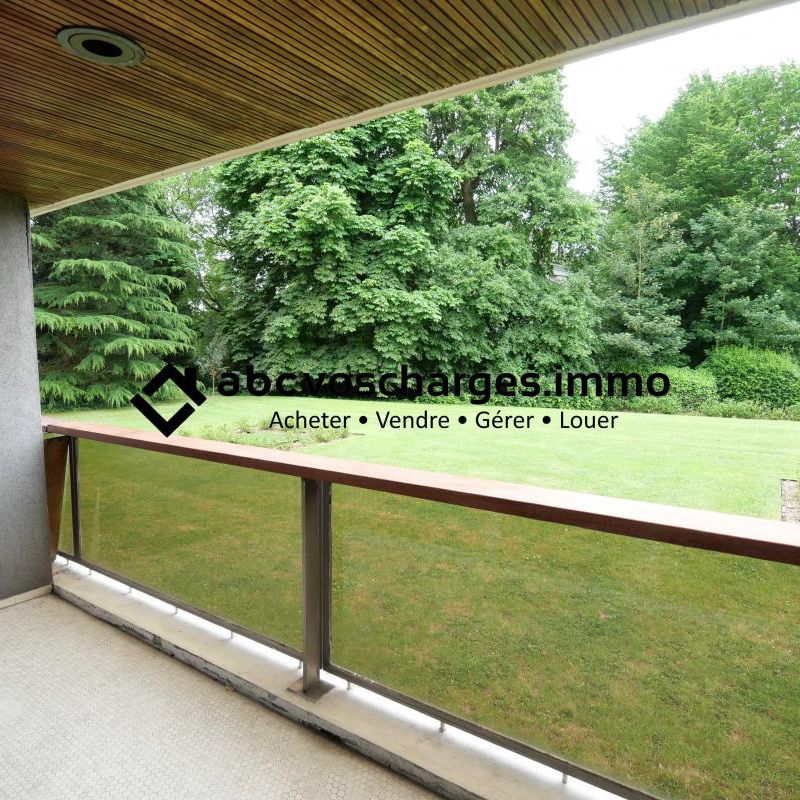Studio meublé avec vue sur le golf avec terrasse et cave Villeneuve d'Ascq
