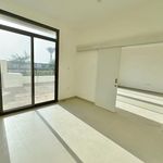 Rent 4 bedroom house of 225 m² in Dubai