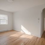 3 bedroom apartment of 1087 sq. ft in Montreal