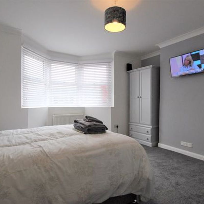 Room to rent in Bristol Road, Gloucester GL1