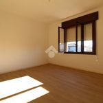 Rent 4 bedroom house of 250 m² in Cassola