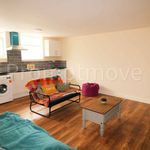 Rent 7 bedroom apartment in Luton