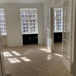 Rent 5 bedroom apartment of 148 m² in København
