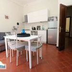 Affitto 4 camera appartamento di 82 m² in Genoa