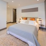 Alquilo 7 dormitorio casa de 2200 m² en Nueva Andalucía