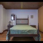 Rent 6 bedroom house of 664 m² in Fátima