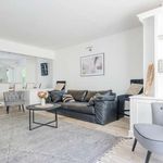 Rent 2 bedroom apartment of 112 m² in Neuilly-sur-Seine