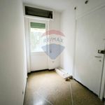 Rent 6 bedroom apartment of 85 m² in Recco