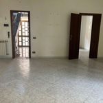 Rent 1 bedroom apartment of 70 m² in Messina