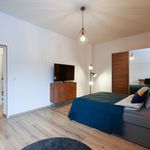 Rent 4 bedroom apartment in Frankfurt