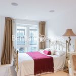 Rent 3 bedroom flat in Brentford