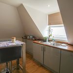 Rent 2 bedroom flat in Stockcross