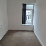 Rent 2 bedroom flat in Neath
