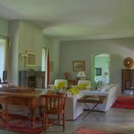 Rent 7 bedroom apartment of 450 m² in Aix-en-Provence