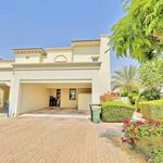 Rent 3 bedroom house of 237 m² in Dubai