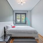 Rent 1 bedroom apartment of 55 m² in Oviedo