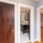 Rent 3 bedroom apartment of 1700 m² in Evanston