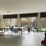 Huur 4 slaapkamer huis van 240 m² in Brasschaat