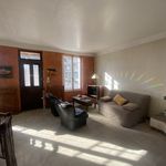 Rent 2 bedroom house of 90 m² in Toulon