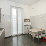 Rent 6 bedroom apartment of 70 m² in Genova