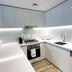 Rent 1 bedroom apartment of 84 m² in Dubai