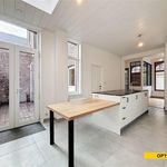 Rent 3 bedroom house of 200 m² in Ieper