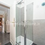 Rent 5 bedroom apartment of 130 m² in Rome