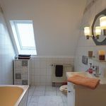 Spacious apartment with balcony and garage in Troisdorf – euhabitat