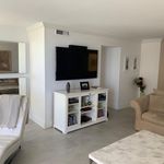 Rent 2 bedroom apartment of 1240 m² in Hollywood