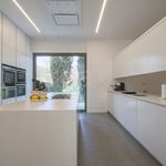 Rent 7 bedroom house of 1037 m² in Alcobendas