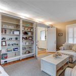 Rent 4 bedroom apartment of 273 m² in Newport