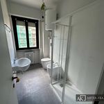 Affitto 2 camera appartamento di 60 m² in Novara