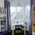 Miete 2 Schlafzimmer wohnung von 42 m² in Bielefeld