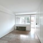 Miete 1 Schlafzimmer wohnung von 76 m² in Krefeld