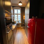 Rent 1 bedroom apartment of 45 m² in Berlin