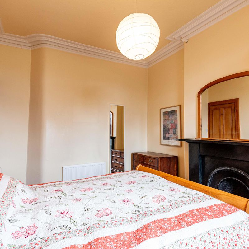 2 Bedroom Flat to Rent at Edinburgh, Ings, Meadows, Morningside, Sciennes, England