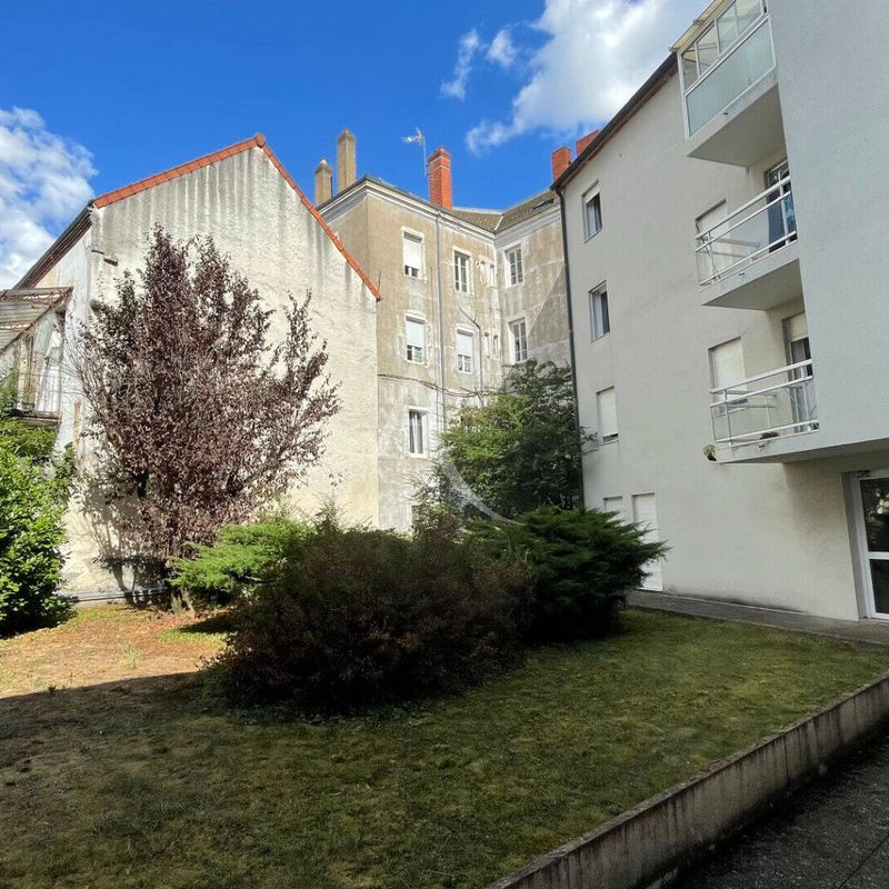 Location appartement 1 pièce 21.7 m² à Chalon-sur-Saône 71100 - 400 €