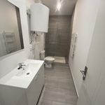 Rent 1 bedroom apartment of 35 m² in Cuers