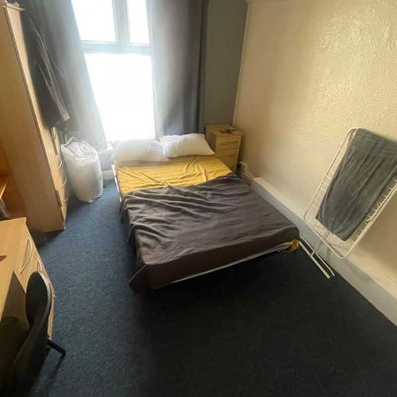 Shared accommodation to rent in Victoria Terrace, Swansea SA1