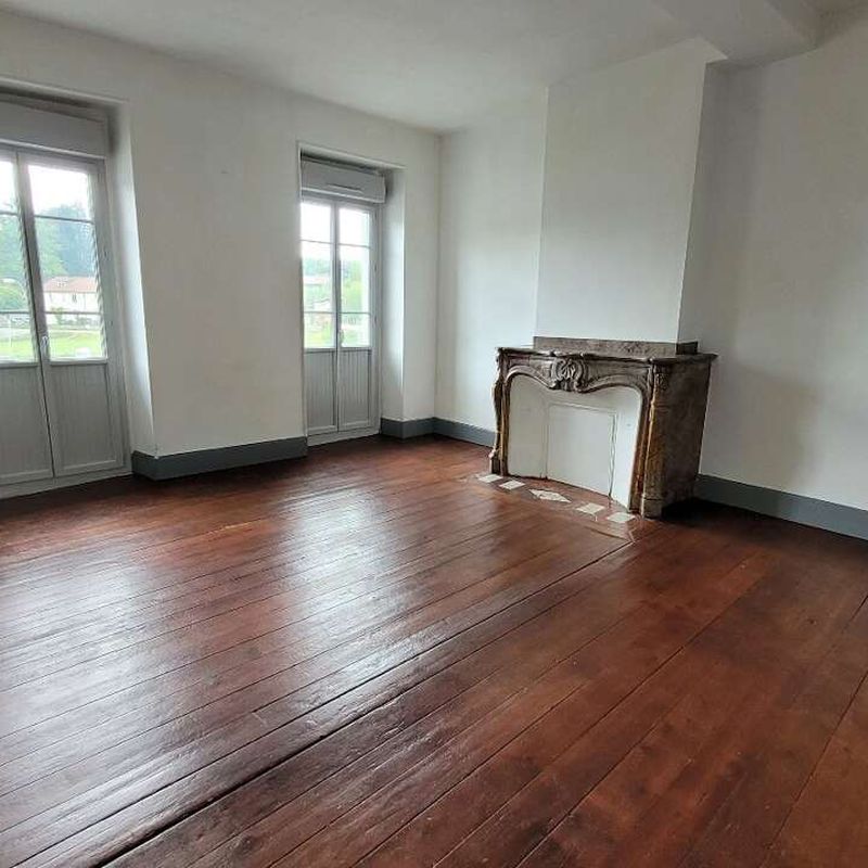 Location appartement 3 pièces 90 m² Saint-Girons (09200)