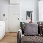 Rent 2 bedroom apartment of 36 m² in Lisboa