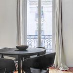 Rent 2 bedroom apartment of 68 m² in Montmartre, Abbesses, Grandes-Carrières