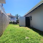 Rent 3 bedroom house of 396 m² in KwaDukuza