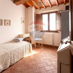Rent 5 bedroom house of 105 m² in Pontassieve